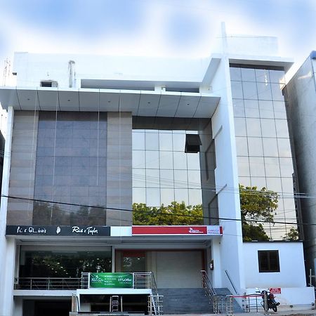 Hotel The Home Tiruppur Zimmer foto